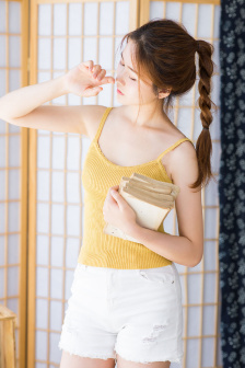 成年人观看视频在线看